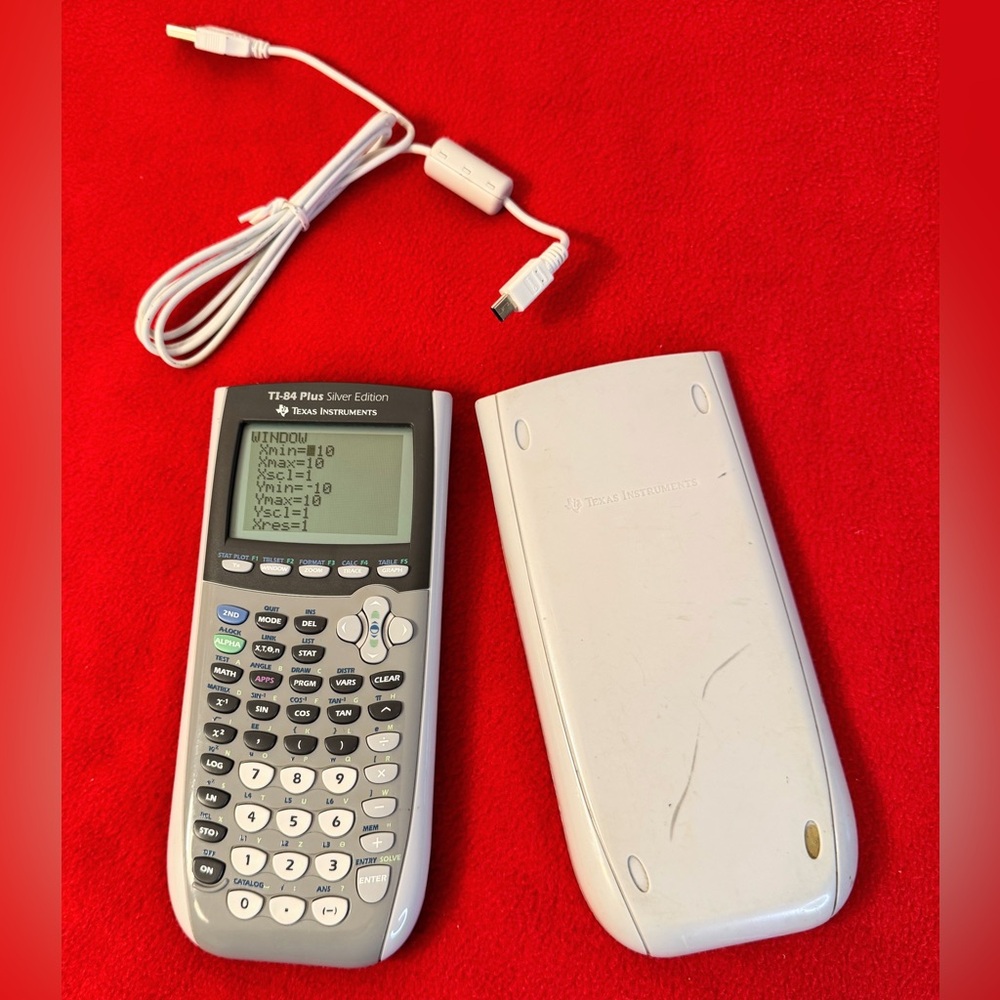 Texas Instruments TI-84 Plus Silver Edition Graphing Calculator /Tested